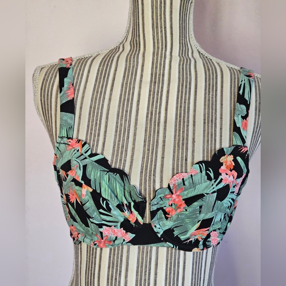 Victoria's Secret Mix and Match Bikini Top